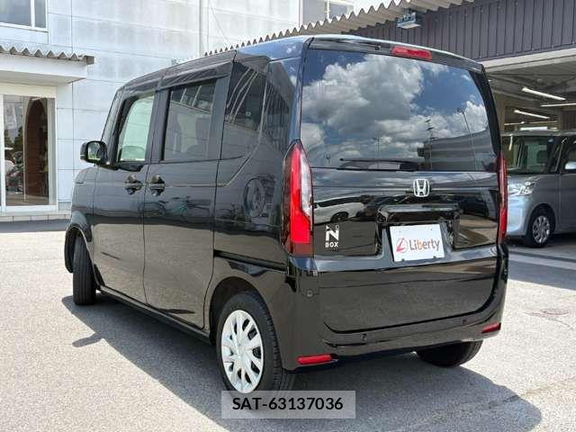 Honda N BOX 2024-04 8627911-19