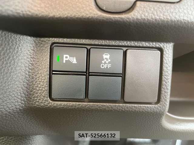 Honda N BOX 2023-03 8627917-9