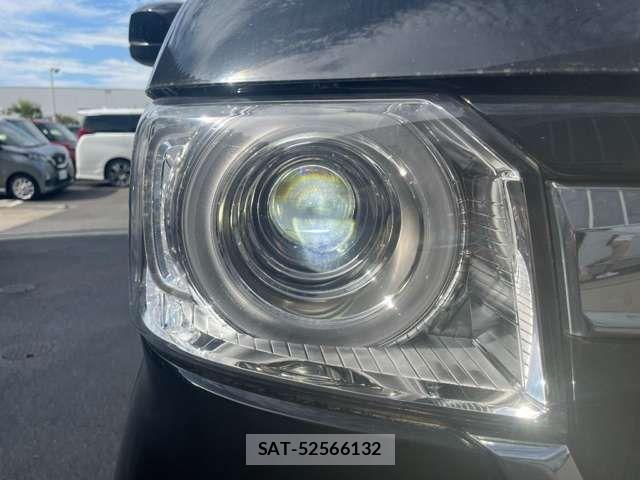 Honda N BOX 2023-03 8627917-17