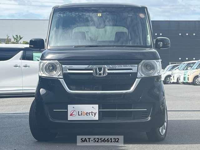 Honda N BOX 2023-03 8627917-19