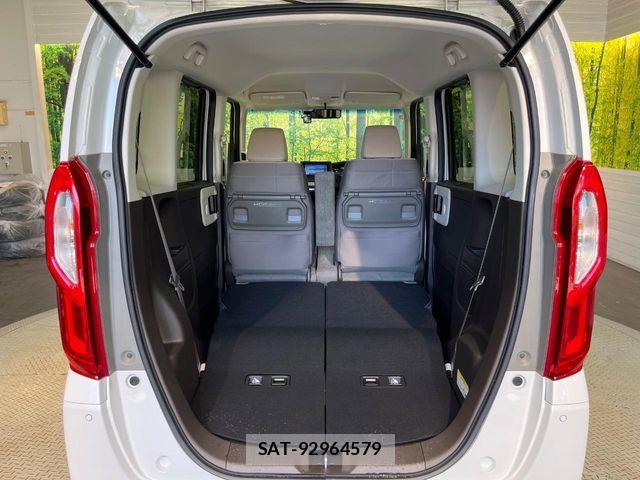 Honda N BOX 2022-03 8627925-9