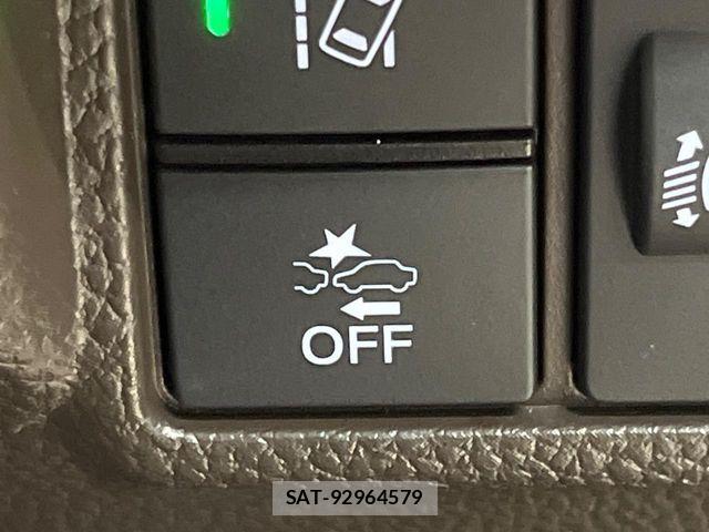 Honda N BOX 2022-03 8627925-5