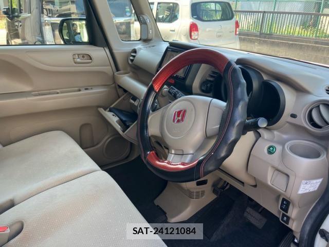 Honda N BOX 2013-12 8627967-12