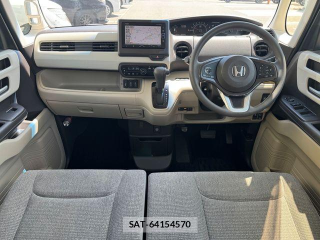 Honda N BOX 2018-11 8627957-1
