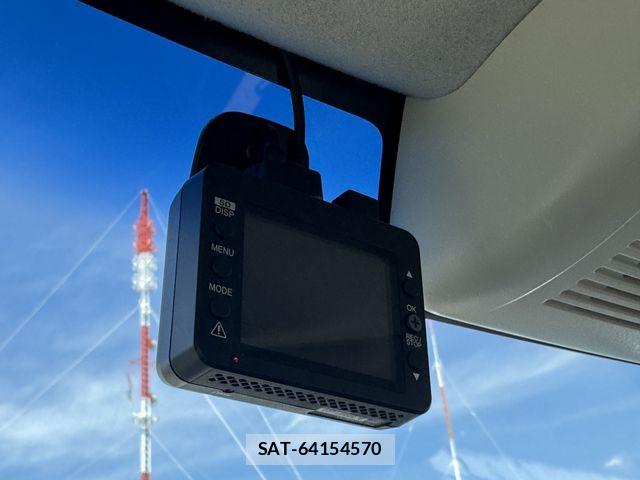 Honda N BOX 2018-11 8627957-19