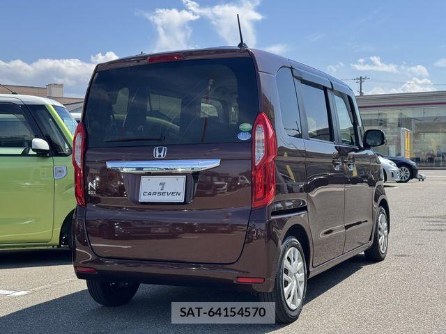 Honda N BOX 2018-11 8627957-5