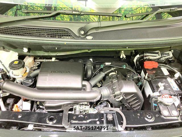 Honda N BOX 2026-06 8627916-17