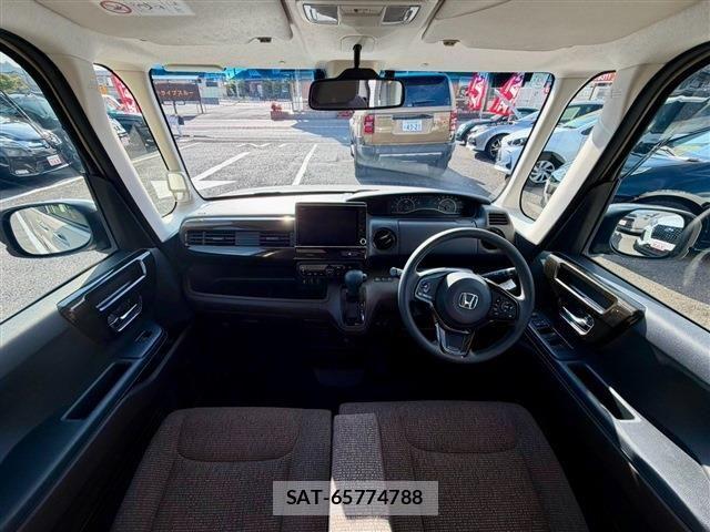 Honda N BOX 2021-03 8627910-1