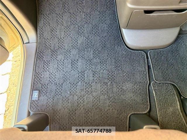 Honda N BOX 2021-03 8627910-25