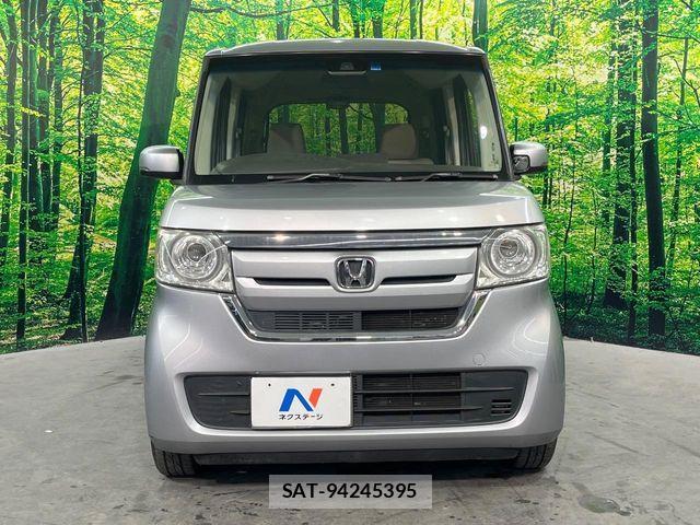 Honda N BOX 2018-03 8627949-12