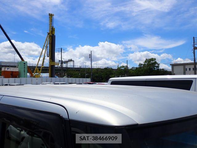 Honda N BOX 2019-08 8627897-9