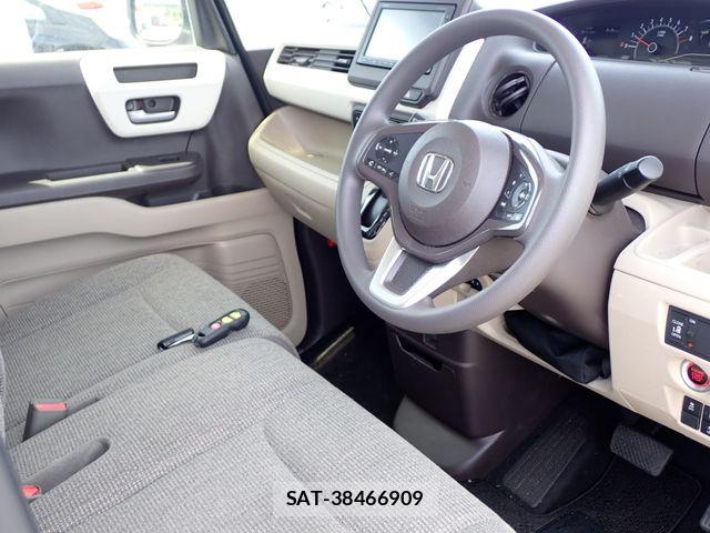 Honda N BOX 2019-08 8627897-1