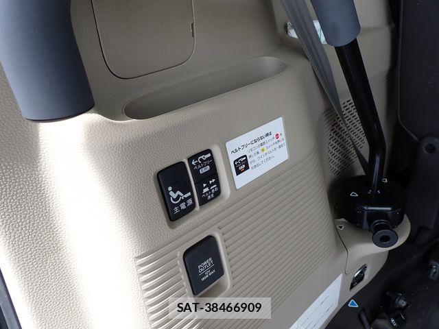 Honda N BOX 2019-08 8627897-26