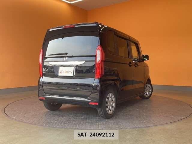 Honda N BOX 2023-06 8627928-11