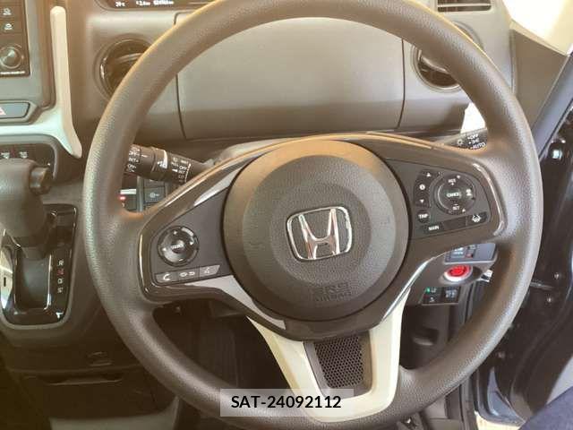 Honda N BOX 2023-06 8627928-1