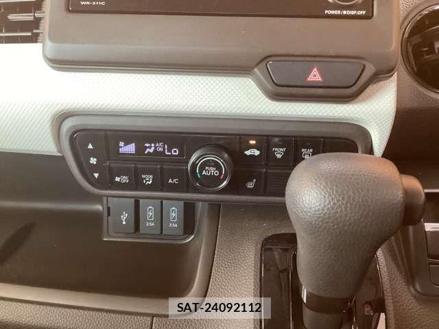 Honda N BOX 2023-06 8627928-4