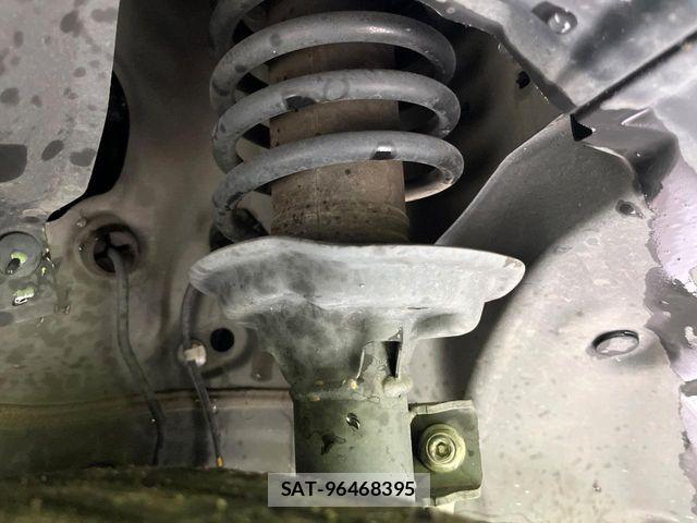 Honda N BOX 2023-04 8660453-18