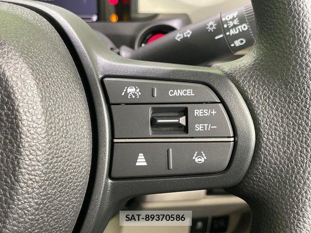 Honda N BOX 2026-05 8660444-3