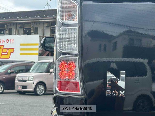 Honda N BOX 2012-06 8666601-28