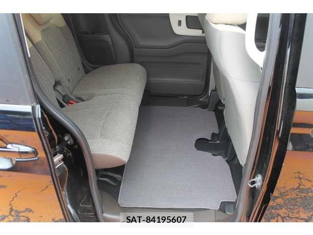 Honda N BOX 2023-04 8660494-10