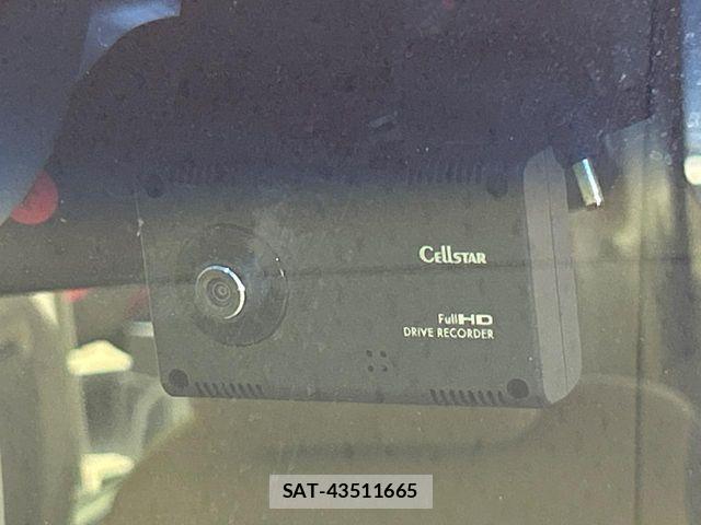 Honda N BOX 2018-02 8666593-6