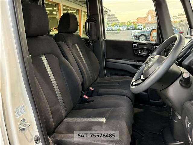 Honda N BOX 2021-04 8660466-15