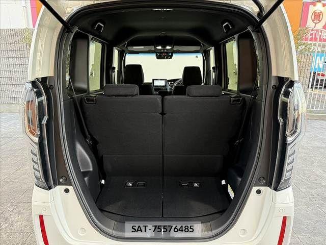 Honda N BOX 2021-04 8660466-19