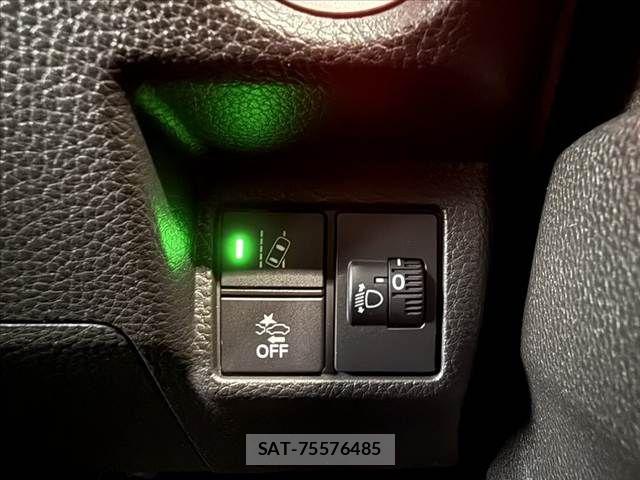 Honda N BOX 2021-04 8660466-28