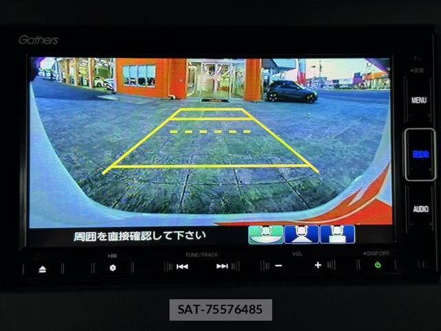 Honda N BOX 2021-04 8660466-3