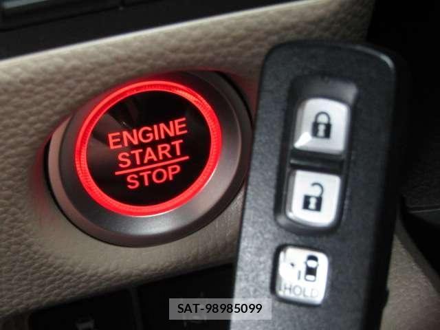 Honda N BOX 2018-04 8666595-10