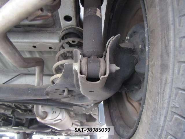 Honda N BOX 2018-04 8666595-15