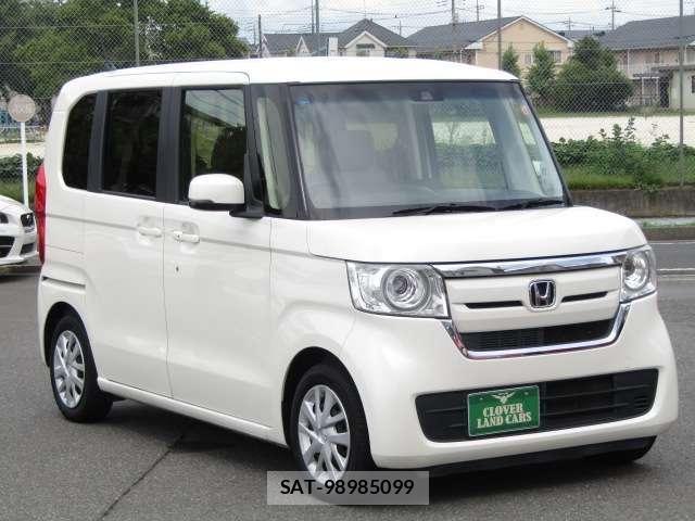 Honda N BOX 2018-04 8666595-25