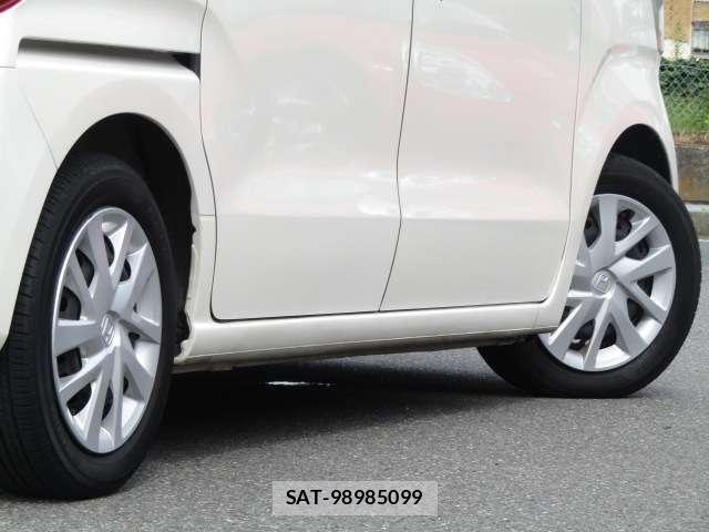 Honda N BOX 2018-04 8666595-29