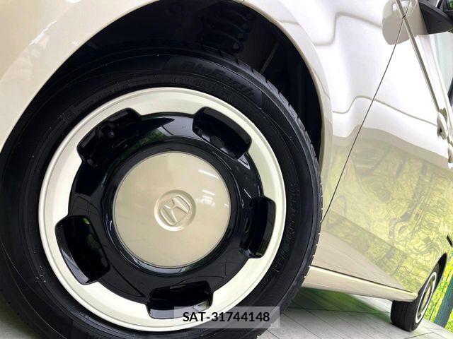 Honda N BOX 2025-03 8660442-12