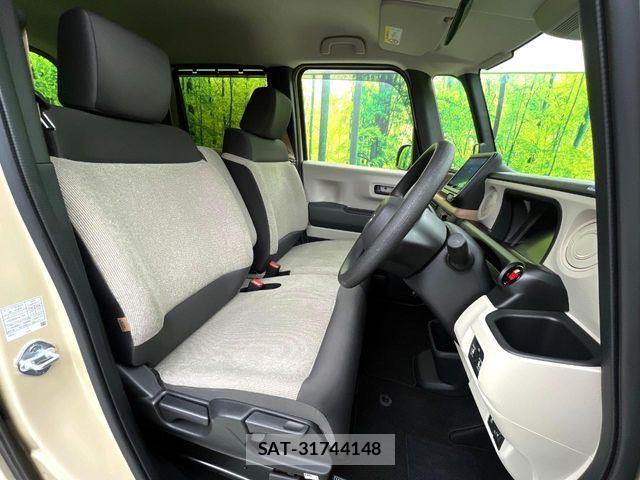 Honda N BOX 2025-03 8660442-7