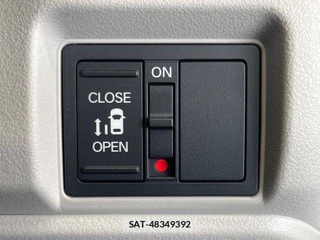 Honda N BOX 2025-01 8660447-4