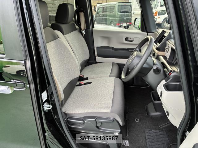 Honda N BOX 2024-09 8660467-1