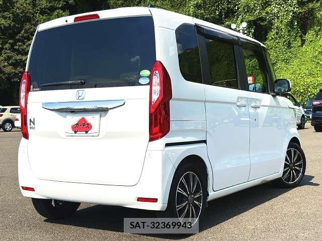 Honda N BOX 2020-06 8660475-2