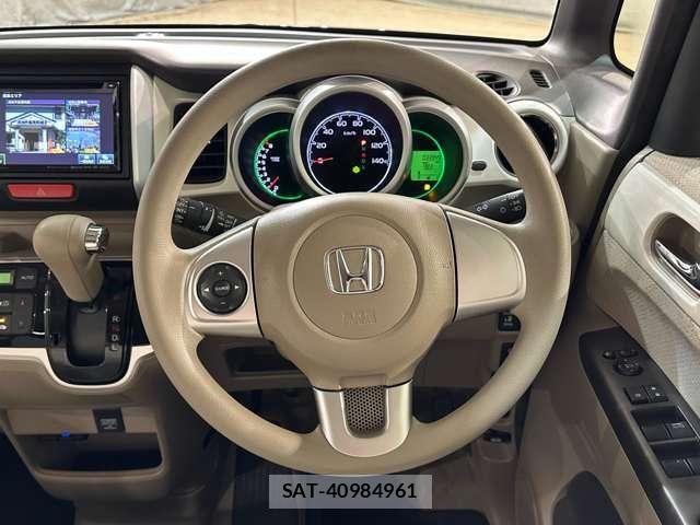 Honda N BOX 2015-03 8666597-9