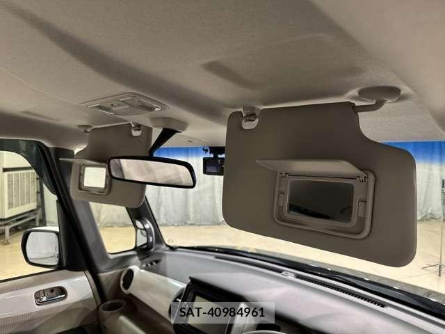 Honda N BOX 2015-03 8666597-23