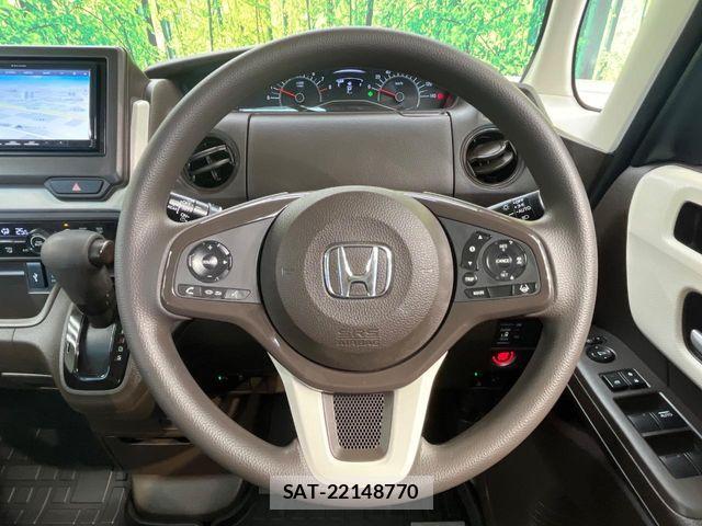 Honda N BOX 2022-03 8660457-10