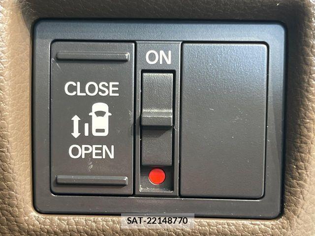 Honda N BOX 2022-03 8660457-4