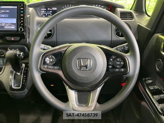 Honda N BOX 2018-04 8666596-10