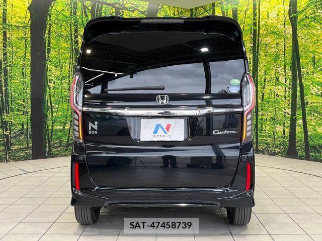 Honda N BOX 2018-04 8666596-14