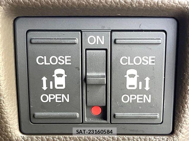 Honda N BOX 2022-11 8660456-3