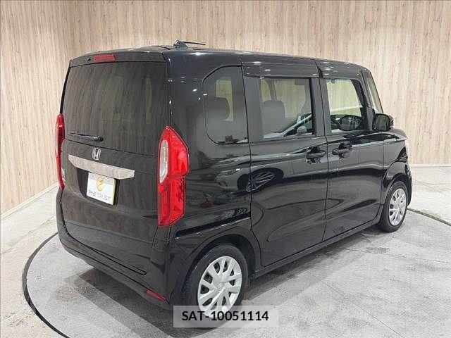 Honda N BOX 2021-12 8660485-17