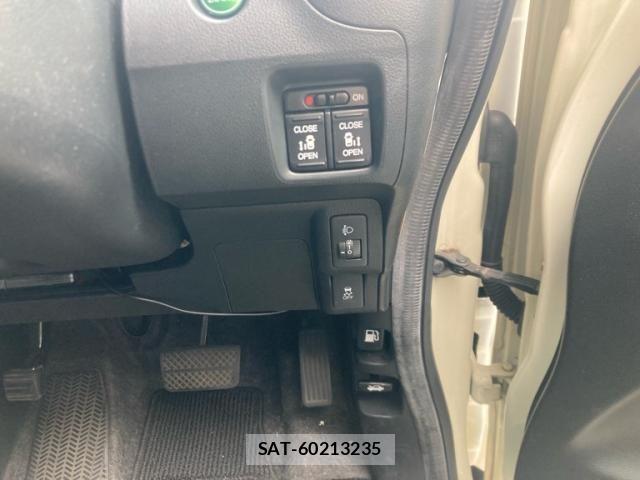 Honda N BOX 2014-01 8660530-13