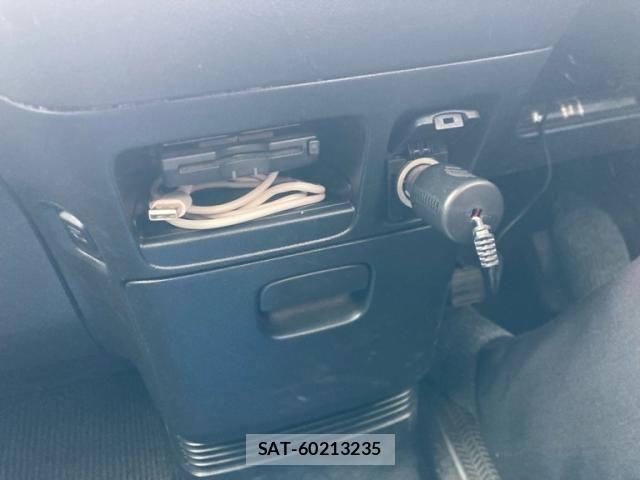 Honda N BOX 2014-01 8660530-23