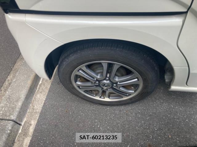 Honda N BOX 2014-01 8660530-4