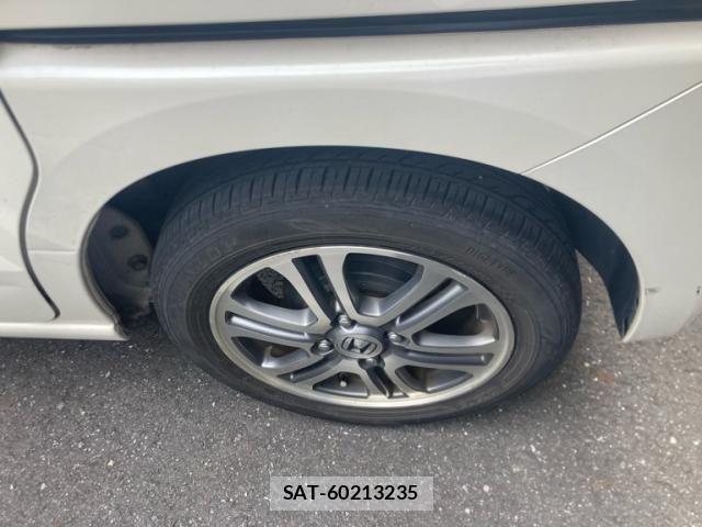 Honda N BOX 2014-01 8660530-5